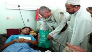 كوكبة من العلماء والمشائخ يطلعون على أحوال الجرحى بالمستشفى العسكري بـ #الحديدة