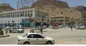 محافظة حضرموت توقف تصدير النفط وتعلن انتفاضة ضد هادي وحكومنه