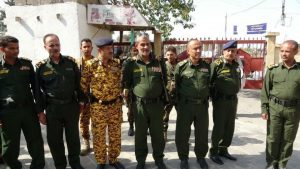 المفتش العام بوزارة الداخلية يزور رجال الأمن المرابطين في محافظة حجة