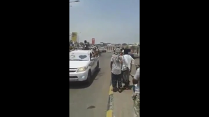 بالفيديو.. مليشيات الإصلاح تسيطر على مدينة عدن