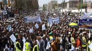 شاهد بالصورة..اليمنيون يردون بالآلاف “غدير خم”