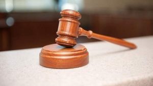 المحكمة الجزائية تأجل النظر في قضية مقتل القاضي حمران