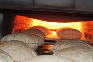 صنعاء| إعلان سار لوزارة الصناعة بشأن التسعيرة الجديدة للخبز.. تعرف عليها