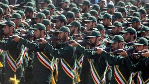 الحرس الثوري الإيراني ينعي اثنين من كوادره