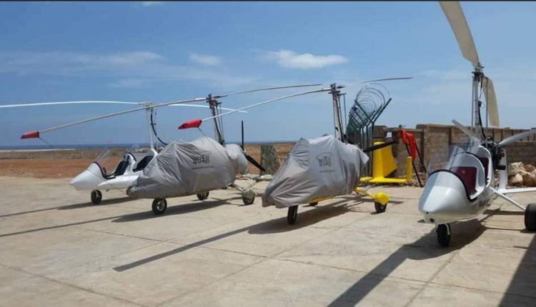 صور لهناجر وطائرات داخل قاعدة عسكرية تابعة للإمارات في جزيرة سقطرى4