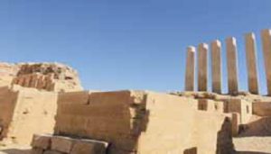 مارب.. معبد “أوام” الأثري يتعرَّض للنهب والتخريب
