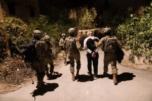الاحتلال الصهيوني يفشل في اعتقال المطلوبين خلال عمليته العسكرية في عقبة جبر بأريحا