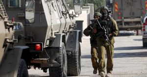 إصابة 3 مواطنين فلسطينيين ومزاعم للعدو الإسرائيلي باعتقال منفذي عملية أريحا