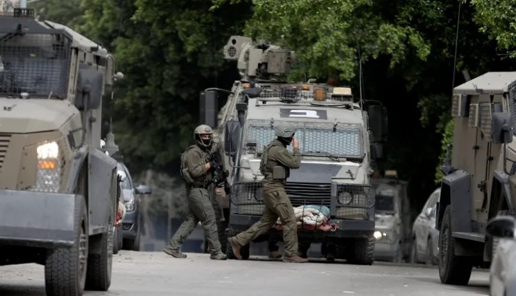 اقتحامات ليلية في الضفة