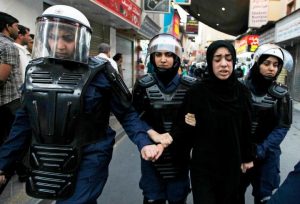 330 معتقلة سياسية خلال 7 أعوام في البحرين