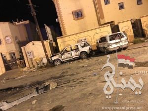 بالصور : شاهد ما فعلته صواريخ الباتريوت السعودية التي سقطت فوق منازل المواطنين أثناء محاولاتها اعتراض صاروخ بدر1 في نجرن