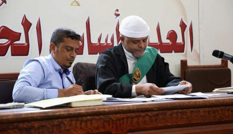 جزائية الحديدة تعقد جلستها الثانية لمحاكمة 62 متهما باغتيال الصماد