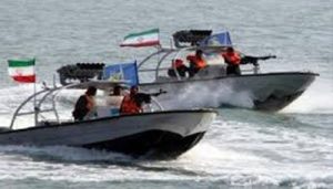 الحرس الثوري الإيراني يهاجم جزيرة في الخليج 