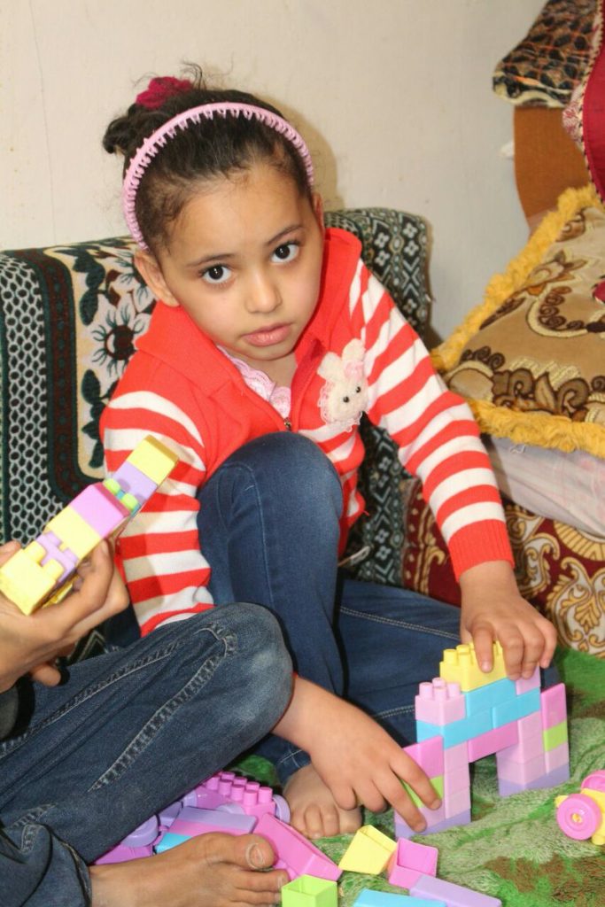 الطفلة بثينة: السعوديّة قتلت أبي وأمي وإخواني وصنعاء أفضل من الرياض