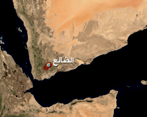 انفجارات هائلة تهز نقيل الخشبة بمدينة الضالع