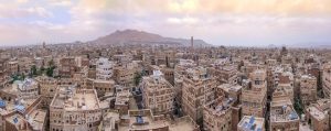 بالصور | شاهد ماحدث أثناء صلاة الجمعة وسط العاصمة صنعاء