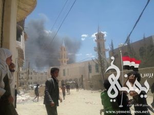 أول صورة من جريمة استهداف العدوان مدرسة الراعي وسط صنعاء وناطق الجيش يتوعد بالرد