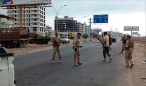 8 قتلى وجرحى في اشتباكات مسلحة شرق عدن