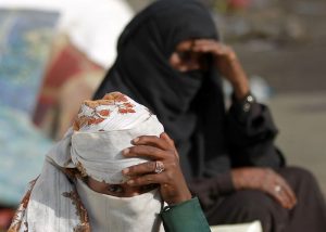 بعد إغتصاب أم امام أبنائها .. مرتزقة الجيش السوداني يواصلون جرائم الإغتصاب في المخا